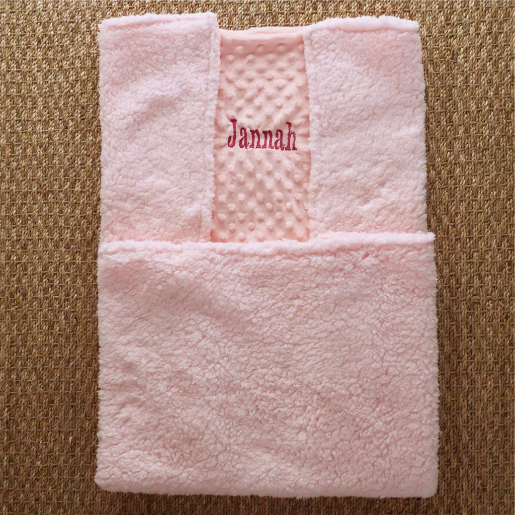 COUVERTURE EN MAILLE